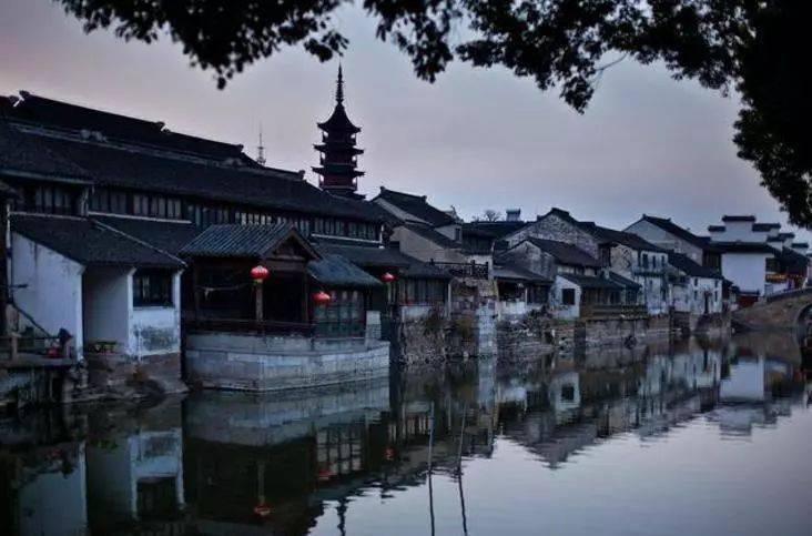 逃离橙园